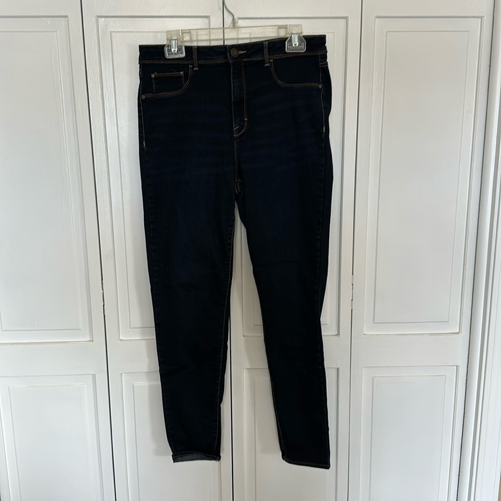 High rise, jegging jeans